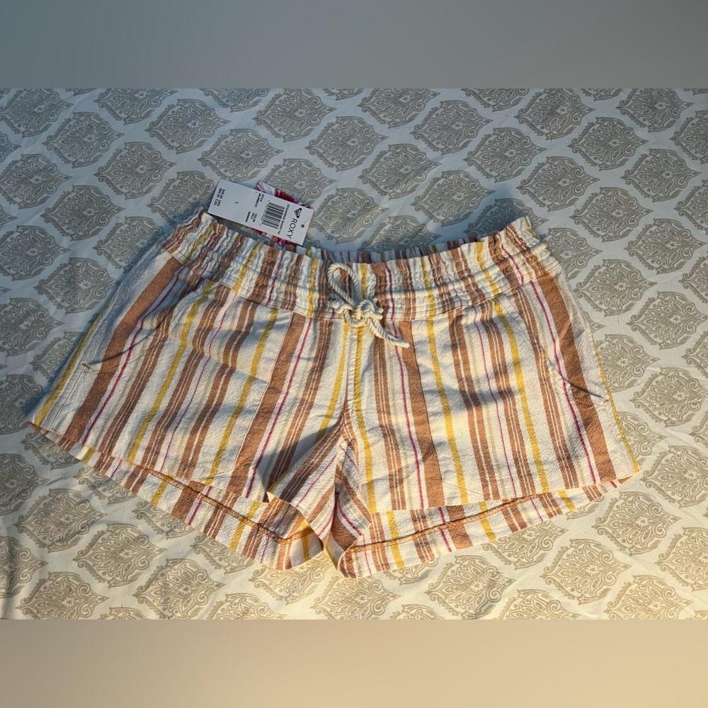 NWT Roxy Shorts
